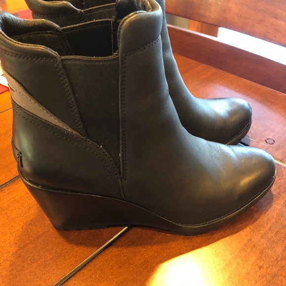 Sorel Shoes - Sorel - After Hours Chelsea size 9